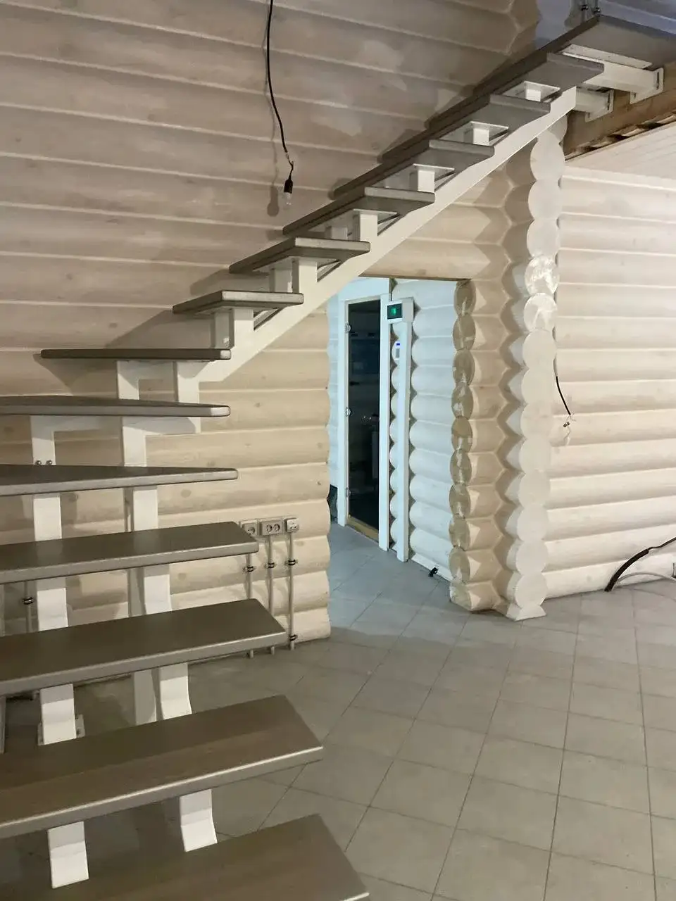 Лестница дуб с лофт ограждением, Солнечногорск